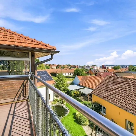 Retreat With Sauna And Koi Pond * Velke Opatovice